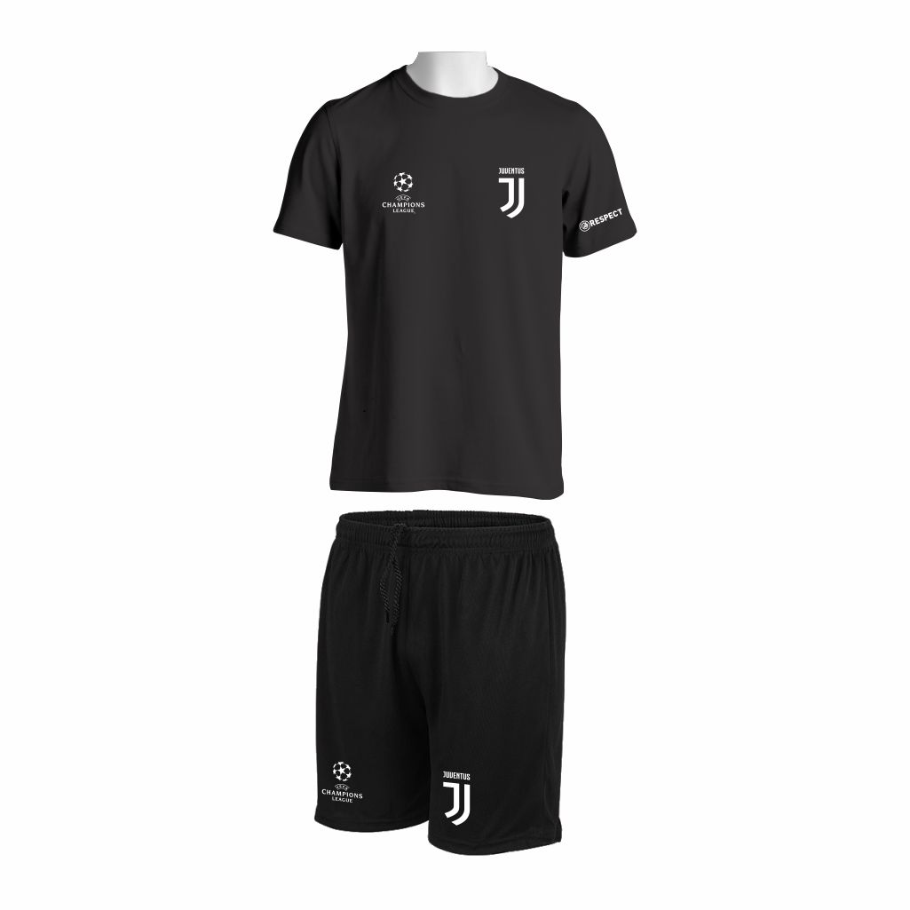Trening Komplet Juventus v2 Trening Komplet Juventus je oprema za trening koji se sastoji od majice i šorca sa štampom grbova.