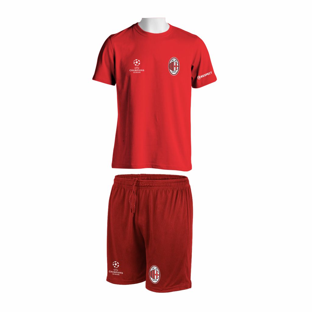 Trening Komplet AC Milan je oprema za trening koji se sastoji od majice i šorca sa štampom grbova.